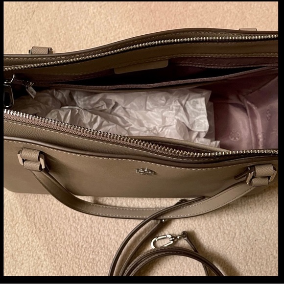 Authentic Tory Burch Bag - Picture 5 of 6